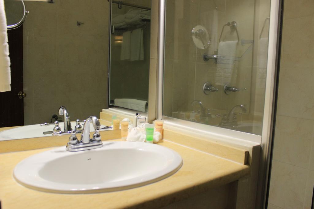 Toscana Inn Hotel Panamá Pokoj fotografie